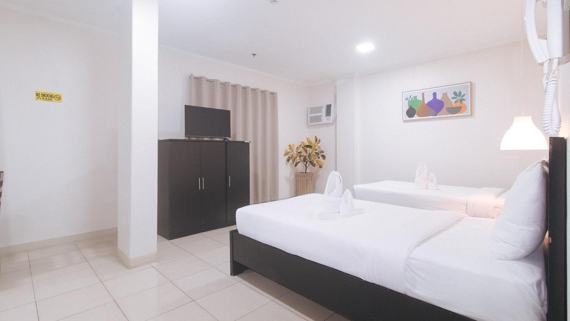 Urbanview At Evangelista Street Makati Hotel Pasay Ngoại thất bức ảnh